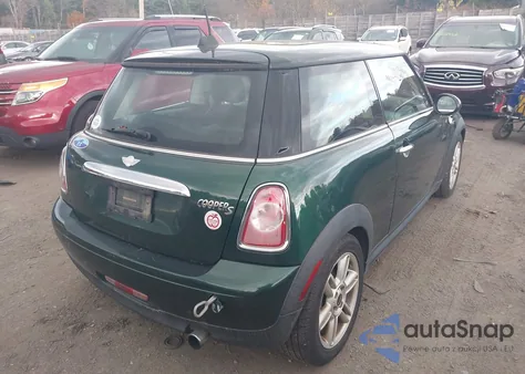 2013 Mini Hardtop Cooper из США, поврежденный, VIN WMWSU3C55DT692280